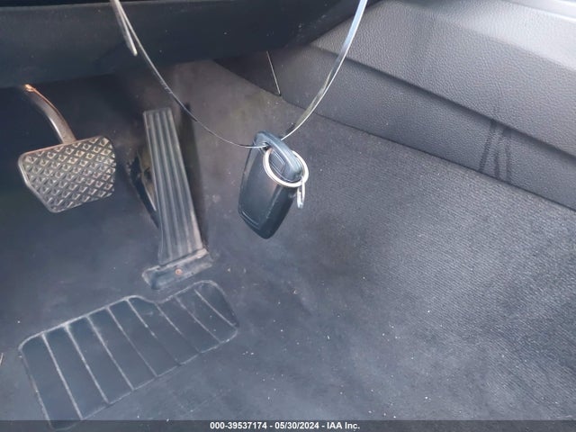 WBA3C3C54EP660681 BMW 320i Xdrive