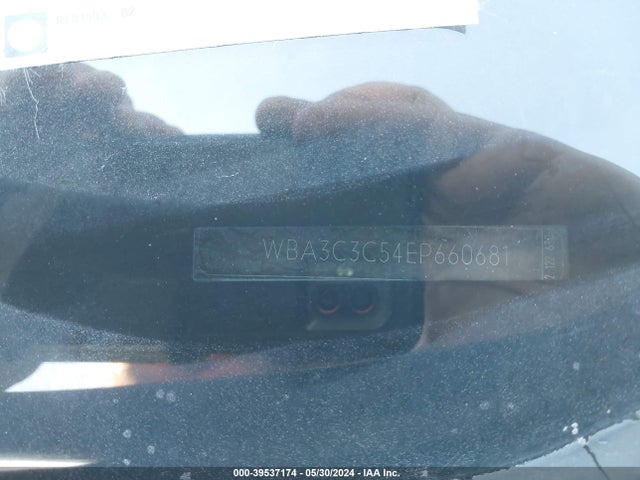 WBA3C3C54EP660681 BMW 320i Xdrive