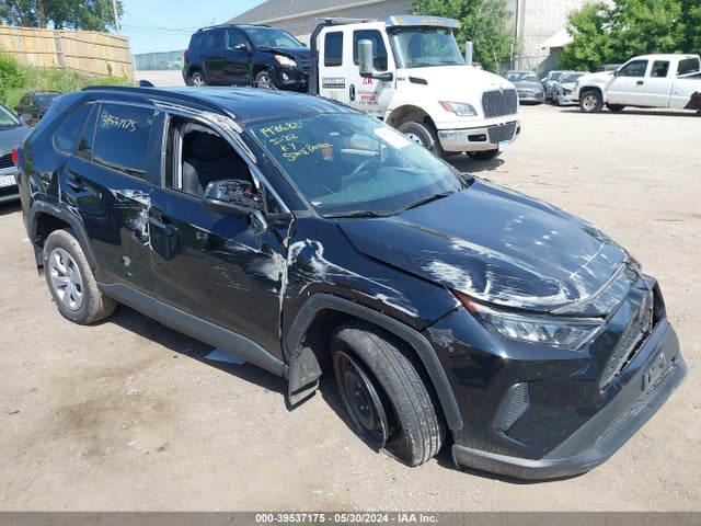 Toyota RAV4 LE 2021 2T3F1RFV1MC241602 main image