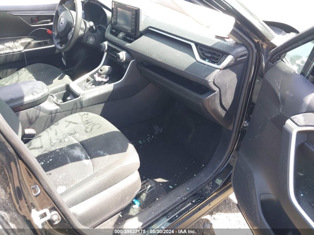 Toyota RAV4 LE 2021 2T3F1RFV1MC241602 Image 5