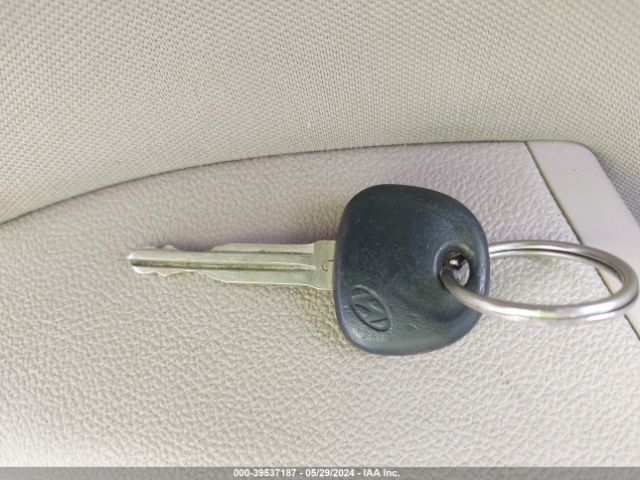 KMHD84LF4JU534982 Hyundai ELANTRA SEL