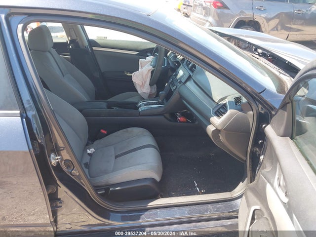 Honda Civic Lx 2018 19XFC2F50JE024761 Image 5