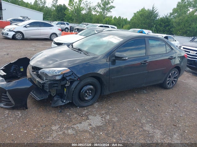 Toyota Corolla Xse 2018 5YFBURHE7JP792804 Image 2