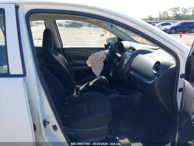 3N1CN7AP6GL880592 Nissan Versa 1.6 S