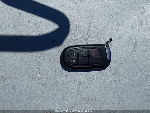 1C4PJMDS0FW698677 Jeep Cherokee Limited