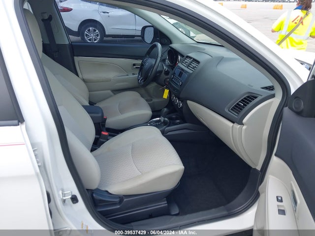 JA4AP3AU6HZ021021 Mitsubishi Outlander Sport 2.0 Es