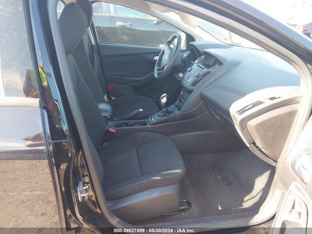 Ford FOCUS SE 2016 1FADP3F23GL401113 Image 5