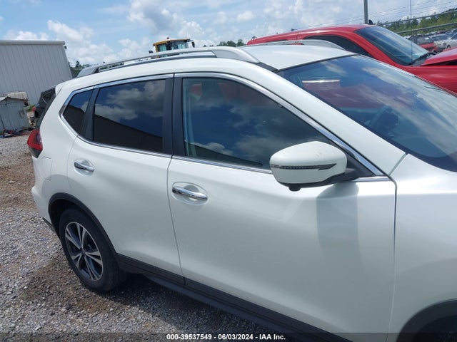 Nissan ROGUE SV 2019 5N1AT2MT3KC795201 Image 13