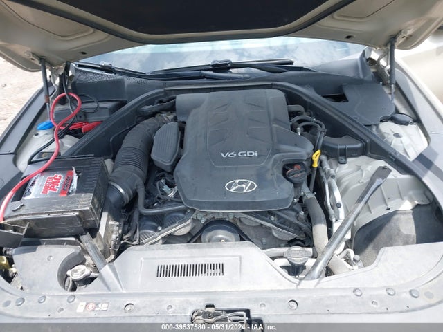 Hyundai Genesis 3.8 2015 KMHGN4JE4FU073628 Image 10