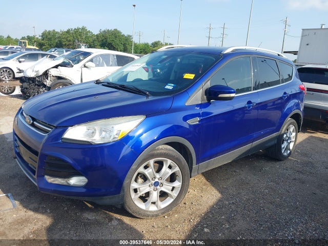 Ford Escape Titanium 2015 1FMCU0J94FUC61577 Image 2