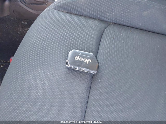 1C4HJXDN4LW334645 Jeep Wrangler Unlimited Sport 4x4