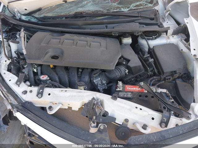 Toyota COROLLA SE 2018 5YFBURHE7JP844397 Image 10