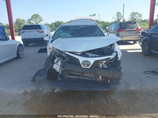 Toyota COROLLA SE 2018 5YFBURHE7JP844397 Image 6