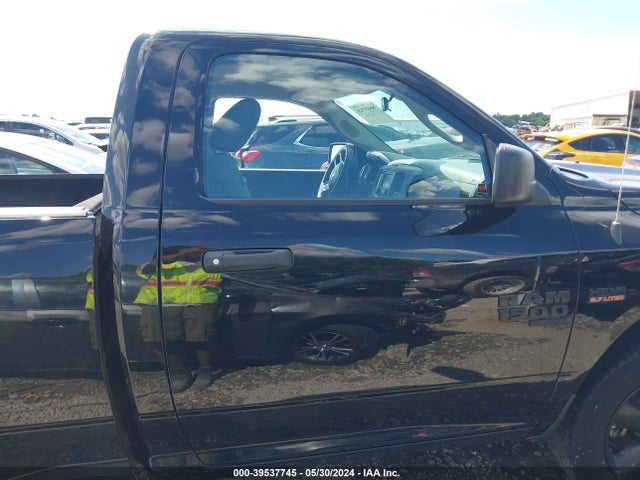 RAM 1500 Classic Express Regular Cab 4x2 6'4 Box 2019 3C6JR6AT1KG602871 Image 13