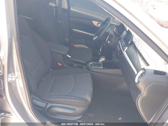 KIA Forte Lxs 2024 3KPF24AD4RE774656 Image 5