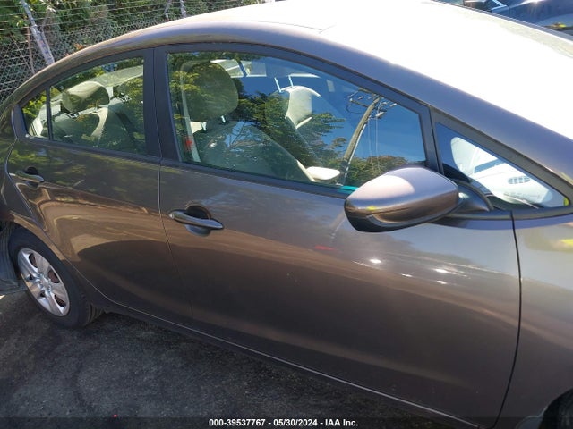 KIA FORTE LX 2014 KNAFK4A61E5065039 Image 13