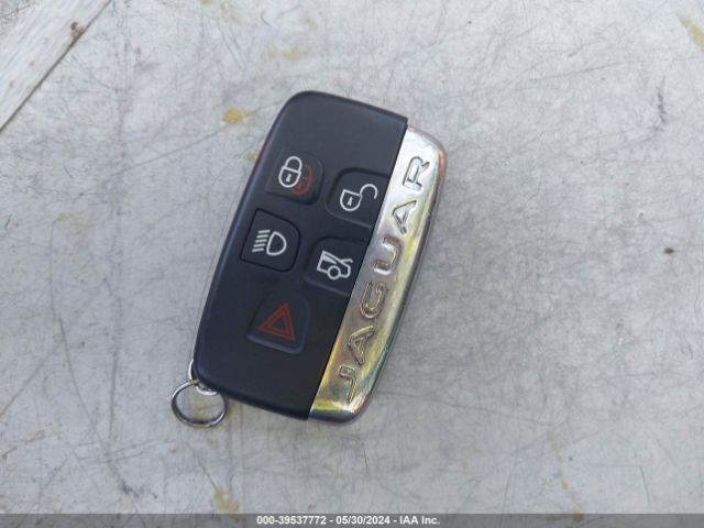 SAJAS4FX7KCP52050 Jaguar Xe 25t