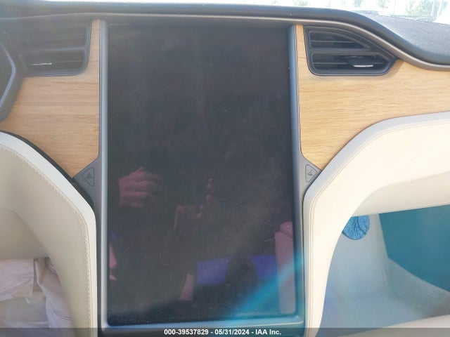 5YJSA1E2XJF260382 Tesla Model S 100d/75d/p100d