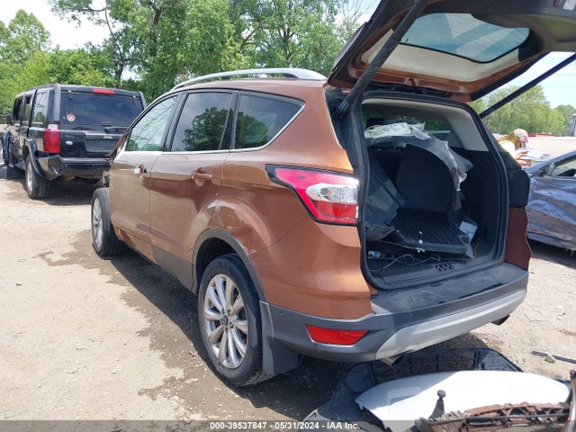 Ford Escape Titanium 2017 1FMCU0JD2HUC47331 Image 3