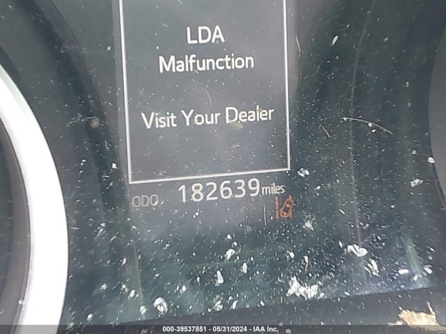 Toyota CAMRY LE 2018 JTNB11HK5J3036666 Image 15