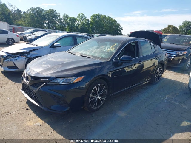 Toyota CAMRY SE 2020 4T1G11AK3LU331326 Image 2