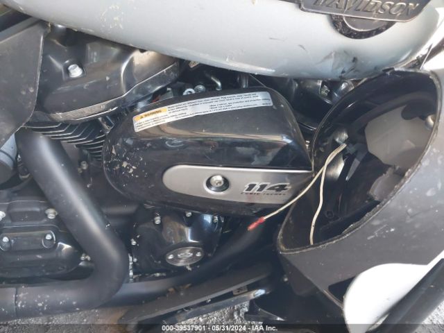 2023 HARLEY-DAVIDSON FLTRK 1HD1KZF18PB616660 Photo 7