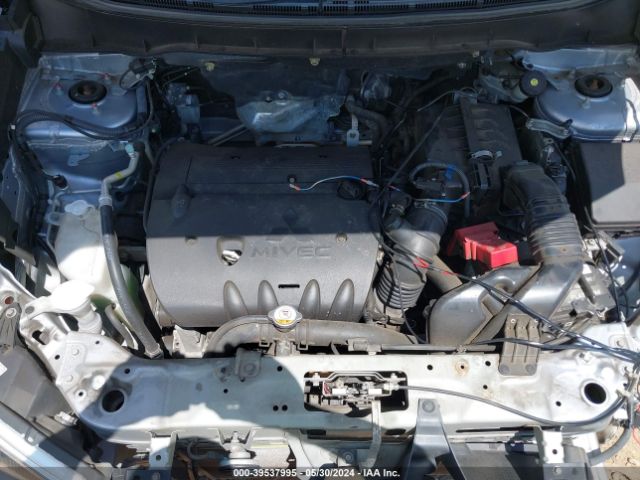 JA4AP3AU1HZ044478 Mitsubishi Outlander Sport 2.0 Le