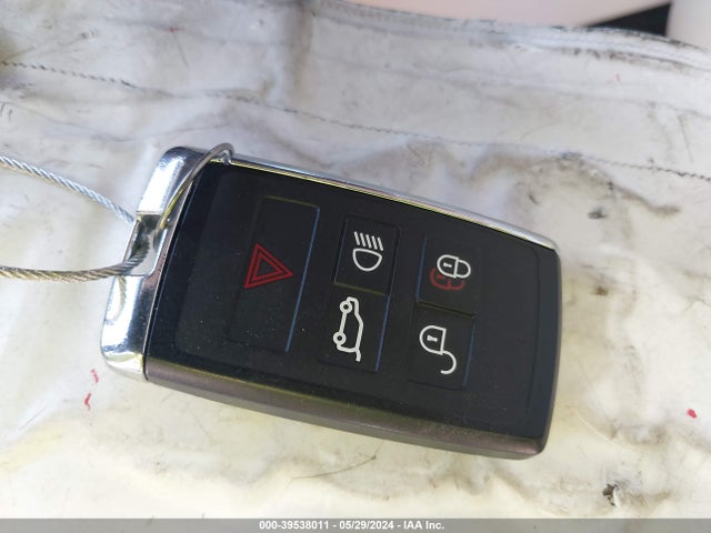 2023 JAGUAR F-PACE SADCT2FU3PA714594 Photo 10