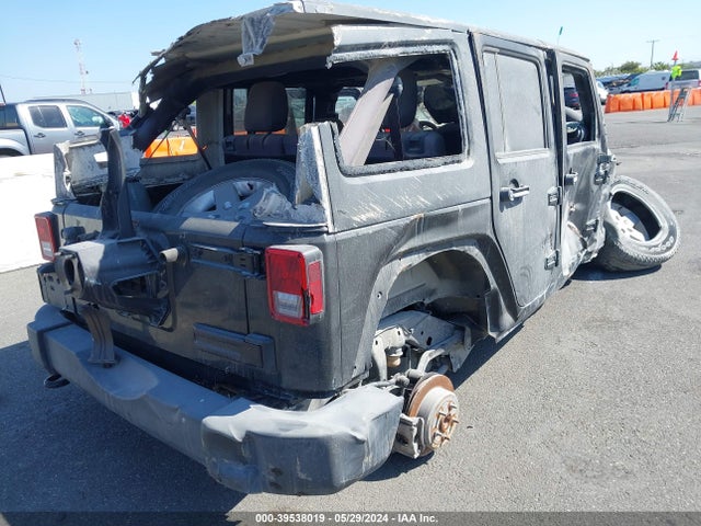 1C4BJWDG3HL751636 Jeep Wrangler Unlimited Sport 4x4