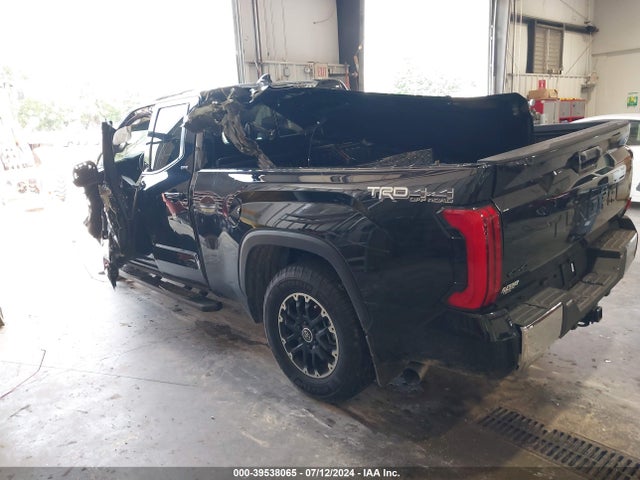 Toyota Tundra Sr5 2023 5TFLA5DA6PX061400 Image 3