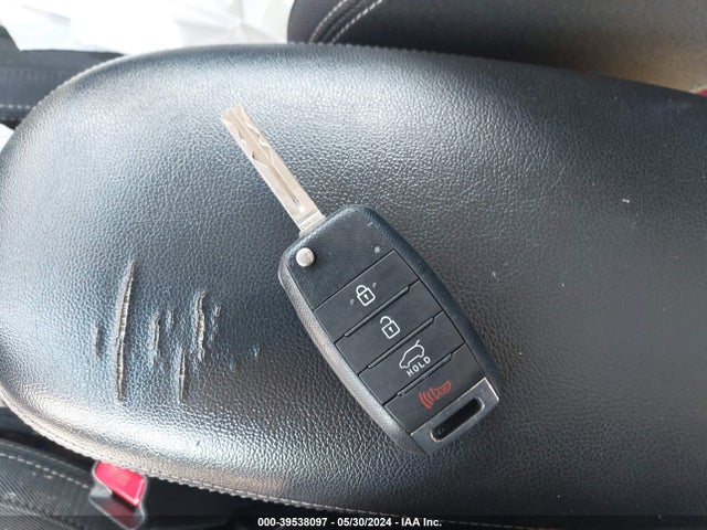 KIA SOUL + 2017 KNDJP3A57H7470721 Image 11