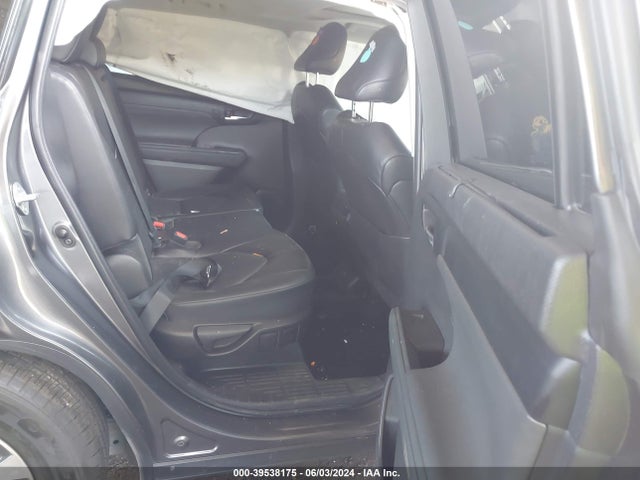 Toyota Highlander Xle 2022 5TDHZRBH7NS591738 Image 8