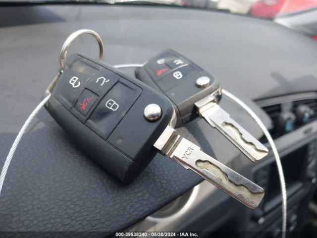3VW217AU9GM024950 Volkswagen Golf Tsi S 4-door