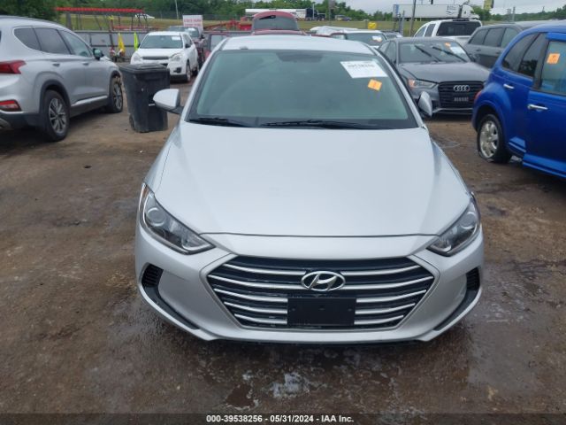 5NPD74LF9HH104425 Hyundai ELANTRA SE