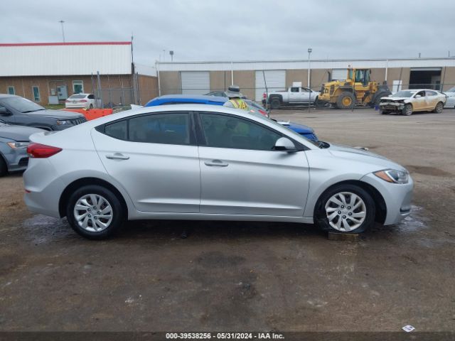 5NPD74LF9HH104425 Hyundai ELANTRA SE