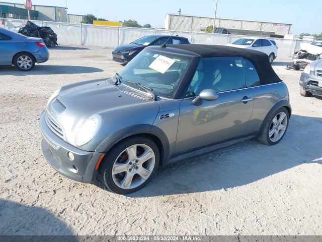 2005 MINI COOPER S WMWRH33465TF83227 Photo 1