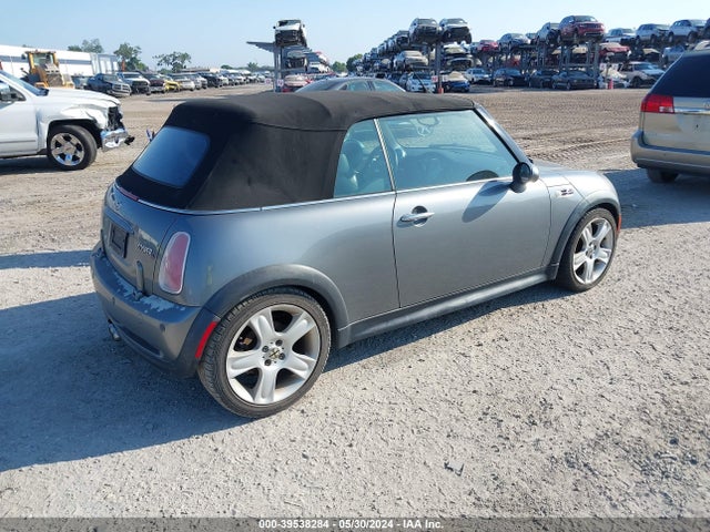 2005 MINI COOPER S WMWRH33465TF83227 Photo 3