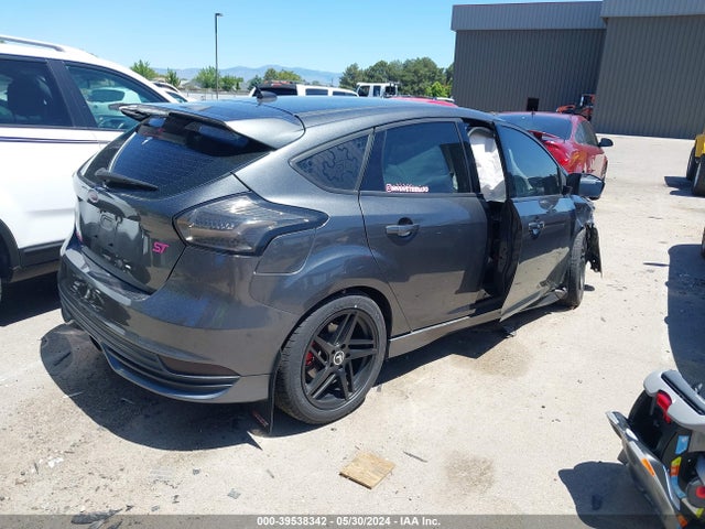 Ford FOCUS ST 2016 1FADP3L90GL383963 Image 4