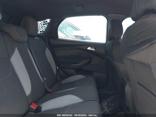 Ford FOCUS ST 2016 1FADP3L90GL383963 Image 8