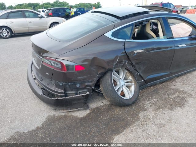 5YJSA1H13EFP53121 Tesla Model S P85