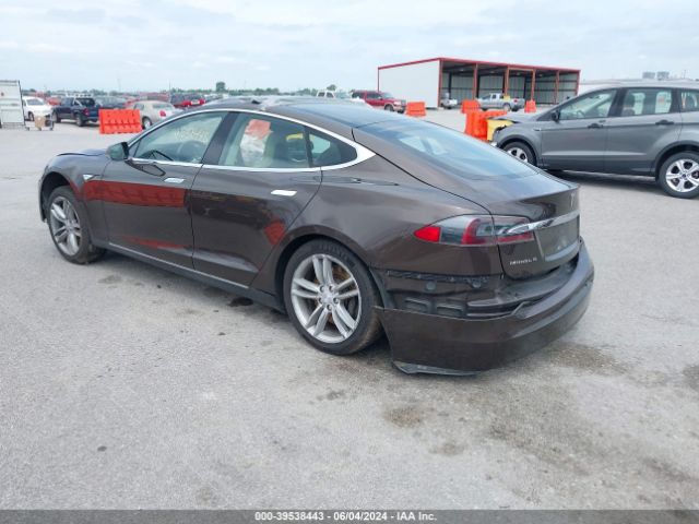 5YJSA1H13EFP53121 Tesla Model S P85