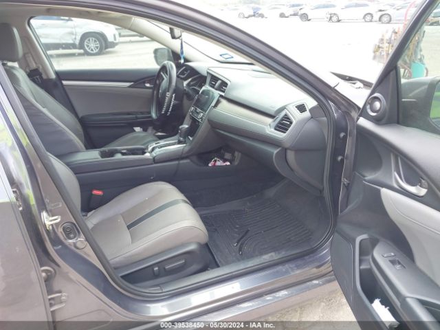 19XFC1F92GE031104 Honda Civic Touring