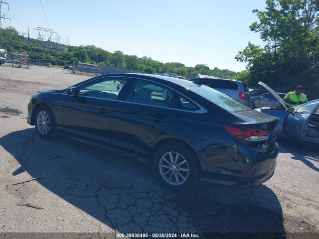 Hyundai SONATA SE 2019 5NPE24AFXKH819632 Image 3