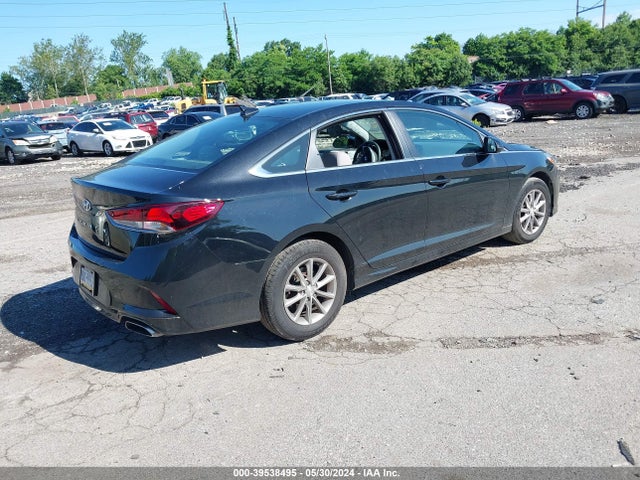 Hyundai SONATA SE 2019 5NPE24AFXKH819632 Image 4