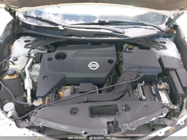 1N4AL3AP9FN911096 Nissan Altima 2.5 S