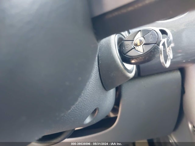 2005 MINI COOPER WMWRC334X5TJ68410 Photo 10