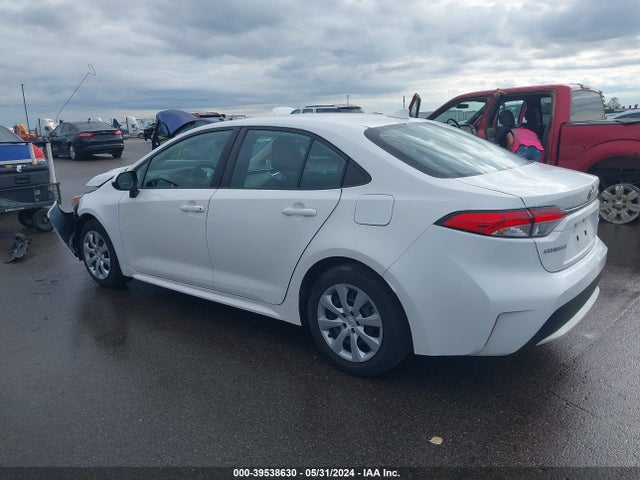 Toyota COROLLA LE 2020 5YFEPRAE7LP118654 Image 3
