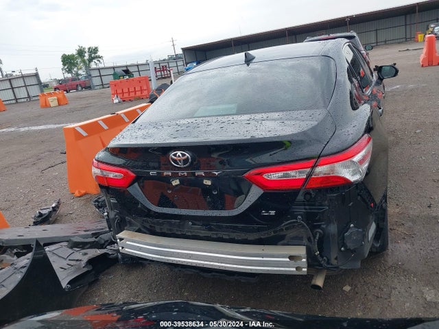 Toyota CAMRY LE 2019 4T1B11HK2KU753652 Image 16