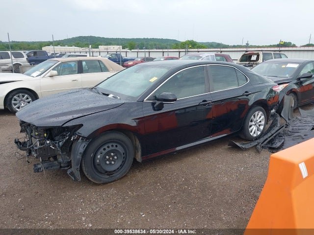 Toyota CAMRY LE 2019 4T1B11HK2KU753652 Image 2