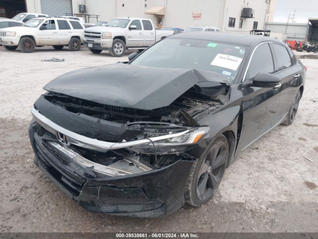 1HGCV1F96JA005579 Honda Accord Touring